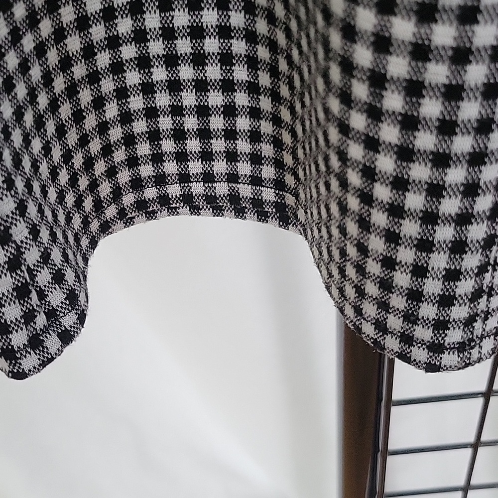American Eagle Pants, 6, Black/White Checker. - Picture 5 of 13